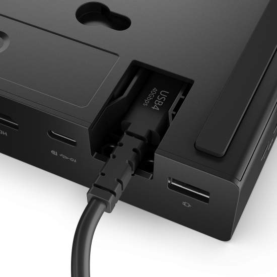 ThinkPad USB4 Smart Dock 5500 (with 135W Adapter) 40BC0135EU